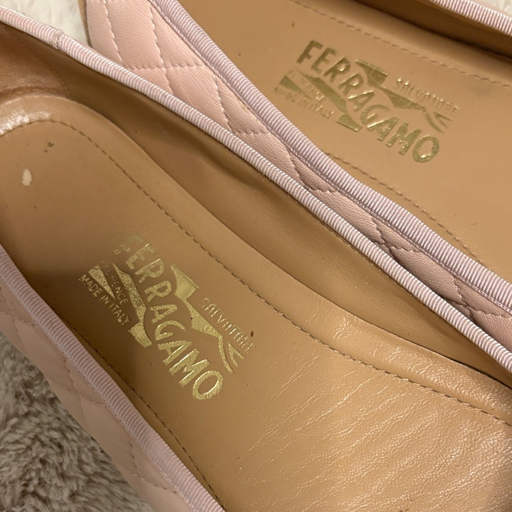 Salvatore Ferragamo Blush and Beige Quilted Flats - Picture 2 of 6